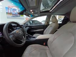 تۆیۆتا کامری